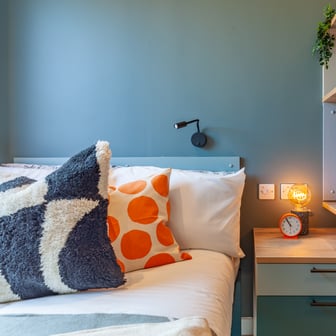 Classic En Suite - Image 2